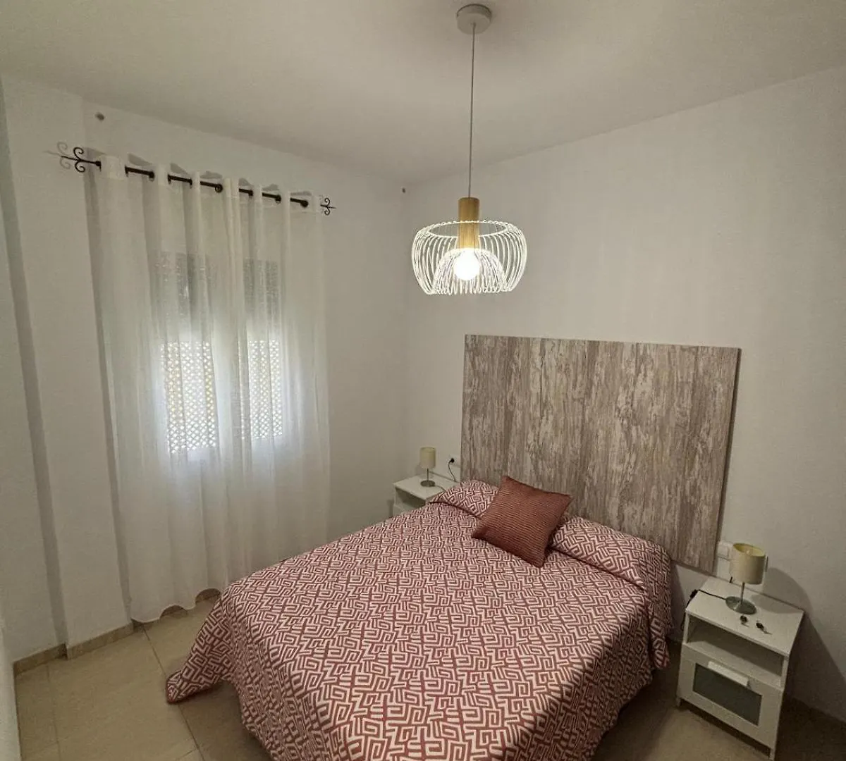 Sultana Homes Córdoba 0*,  España